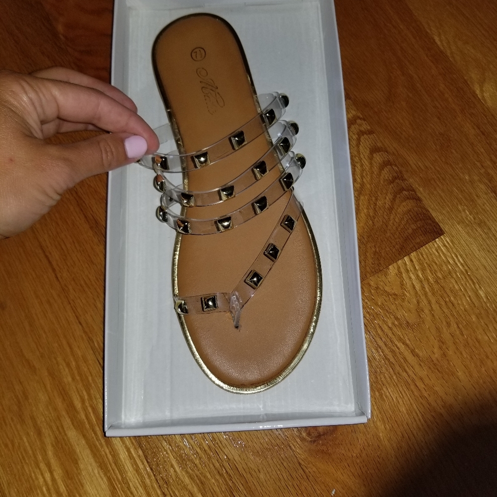 Gel studded sandals! - Picture 4 of 5